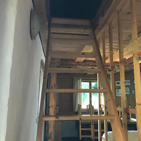 De Montagne Au Hilsen - 2 A 6 Personnes Linthal